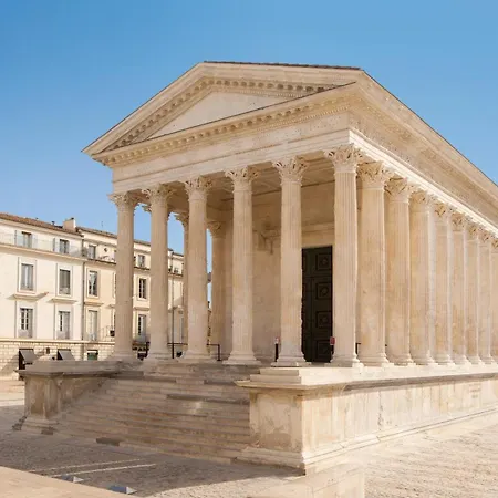 Alloggio in famiglia Avec Sdb Privee Entre Arenes Et Musee De La Romanite Nîmes
